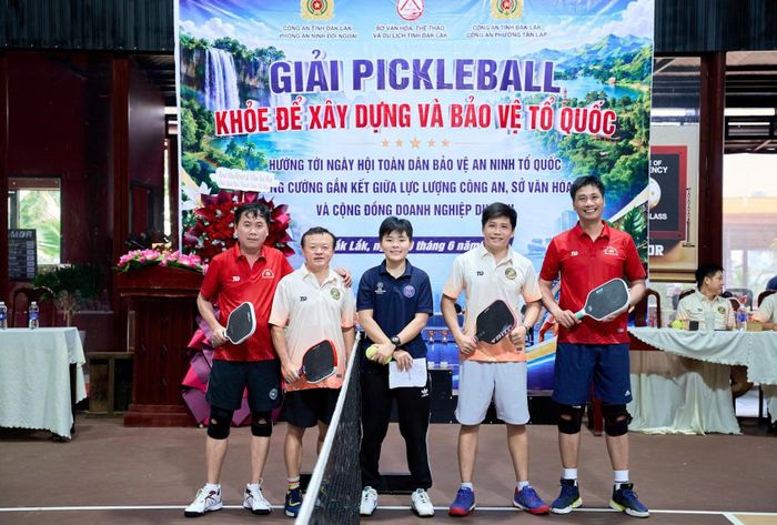 Giải đấu còn góp phần thắt chặt mối quan hệ hợp tác, tăng cường sự kết nối giữa lực lượng Công an và cộng đồng doanh nghiệp du lịch.
