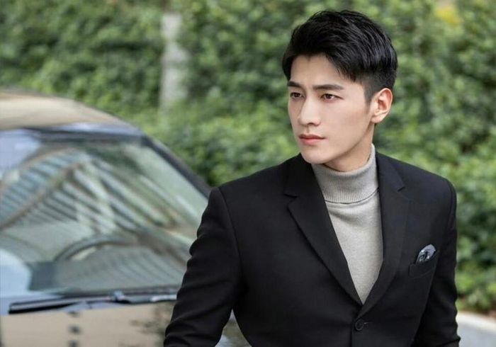 Nhờ sở hữu vẻ ngoài điển trai, phong thái lịch lãm cùng gu thời trang thanh lịch, Kim Trạch nhận được sự yêu mến lớn từ công chúng và thường được người hâm mộ trêu đùa gọi là "tổng tài đời thực".