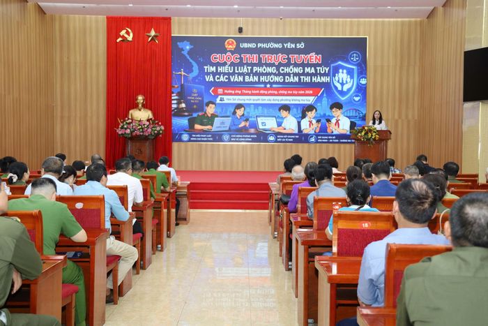 Đồng chí Trần Thanh Nga yêu cầu đưa nội dung này vào chương trình công tác và tiêu chí đánh giá thi đua hằng năm. Ảnh: Thái Phương
