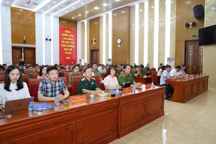 Lễ phát động có ý nghĩa chính trị - xã hội sâu sắc, nâng cao nhận thức, trách nhiệm của cả hệ thống chính trị và toàn thể nhân dân trong công tác phòng, chống ma túy. Ảnh: Thái Phương