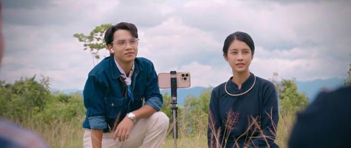 Quang Lee và Ngân Khánh thực hiện các video lấy lại hình ảnh cho Hoa hậu Vi Minh.