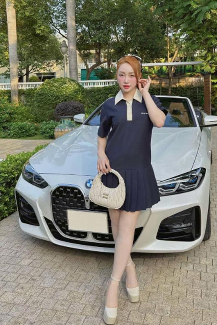 Cô đề cao việc tập luyện vì giúp tăng sự dẻo dai của cơ thể, tạo sức bền và giúp giải tỏa căng thẳng.