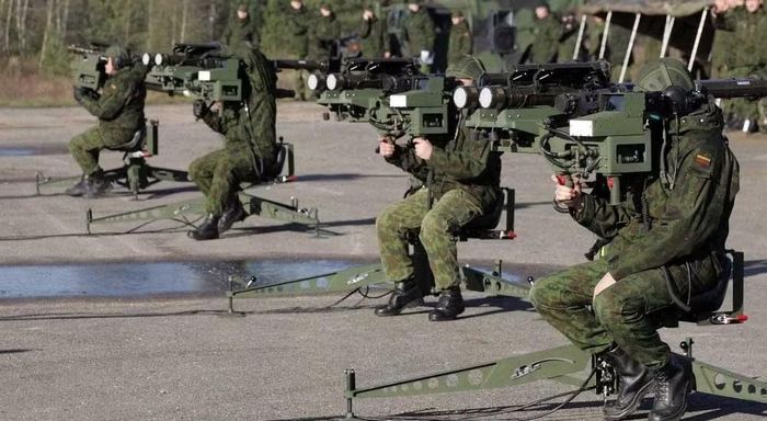 Các đơn vị chiến đấu có thể nhanh chóng cơ động tới sân bay, căn cứ quân sự, trạm radar, sở chỉ huy hoặc các khu vực biên giới để thiết lập lá chắn phòng không mà không cần triển khai mạng lưới phòng thủ quy mô lớn.