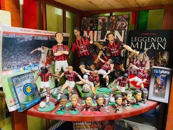  Chàng trai trẻ Đức Tuân thần tượng sự hào hoa, lãng mạn và mạnh mẽ của Paolo Maldini. 