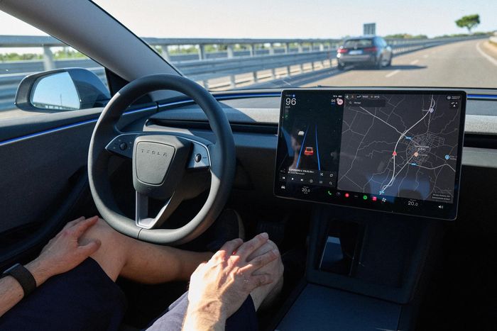  Bỉ trở thành quốc gia thứ 5 trong Liên minh châu Âu (EU) cho phép Tesla cung cấp công nghệ FSD có giám sát, sau Hà Lan, Litva, Estonia và Đan Mạch. 