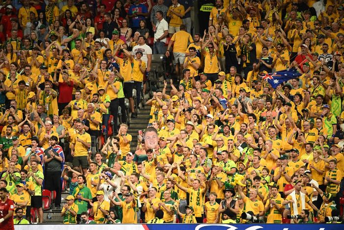 Người hâm mộ Australia tỏ ra cực kỳ phấn khích với chiến thắng của đội nhà. Australia rõ ràng đã mang đến quá nhiều bất ngờ cho Thổ Nhĩ Kỳ.