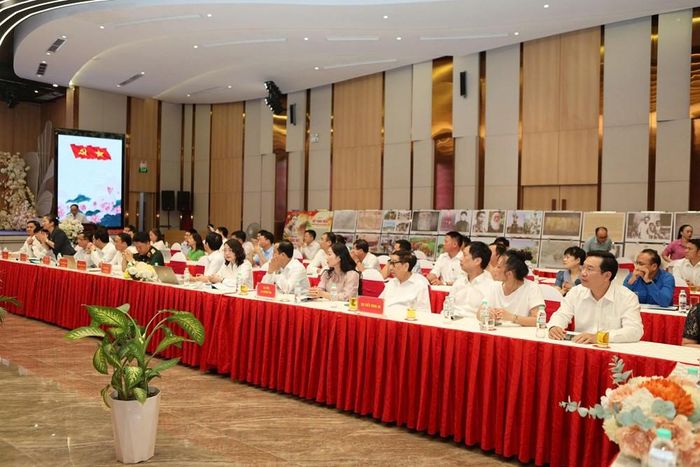 Các đại biểu tham dự Hội thảo