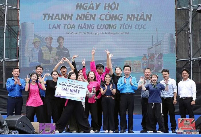 Đội thi giành giải Nhất tại Hội thi tìm kiếm tài năng thanh niên công nhân 2026.
