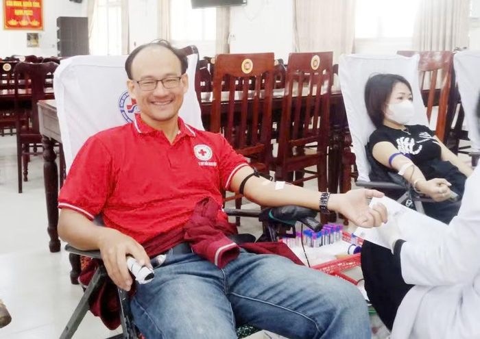 Thầy giáo Nguyễn Mậu Hưng.