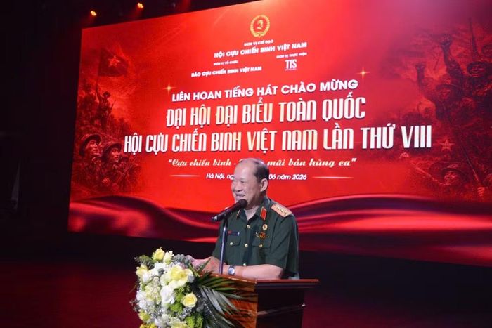 Thượng tướng Bế Xuân Trường, Phó Chủ tịch Ủy ban Trung ương Mặt trận Tổ quốc Việt Nam, Bí thư Đảng ủy, Chủ tịch Hội Cựu chiến binh Việt Nam phát biểu tại chương trình.