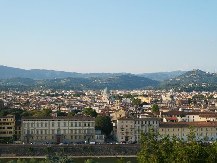 Ngắm hoàng hôn tại Palazzo Michelangelo