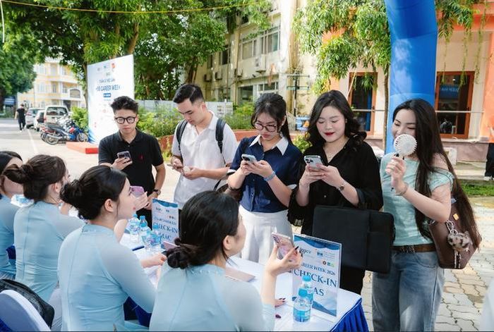 HSB đặt mục tiêu mọi sinh viên đều có cơ hội việc làm phù hợp sau tốt nghiệp