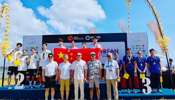  Tấm HCĐ tiếp sức 4x1.500m của đội bơi Việt Nam được ghi nhận ở nỗ lực tranh tài của từng VĐV. Ảnh: MINH MINH 