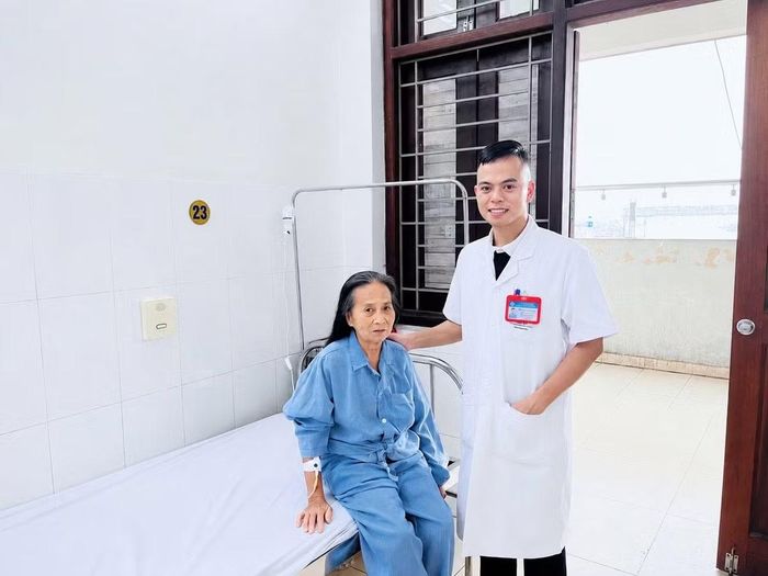 Sau mổ tình trạng bệnh nhân tiến triển tích cực - Ảnh BVCC