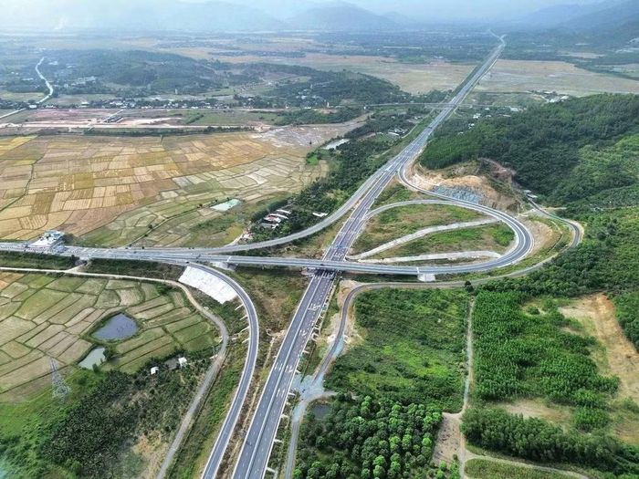 Tuyến cao tốc Vân Phong – Nha Trang