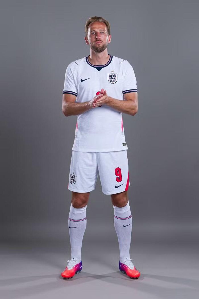 Thủ quân Harry Kane vẫn là niềm hy vọng lớn nhất trên hàng công tuyển Anh. Sau cú “hú vía” vì mất đồ tại Kansas City, đội bóng xứ sương mù cần nhanh chóng lấy lại sự tập trung cho mục tiêu World Cup 2026.