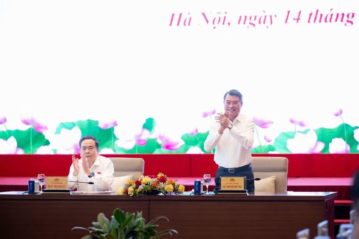 Chủ tịch Quốc hội và Thủ tướng Chính phủ tại cuộc gặp. Ảnh: Như Ý