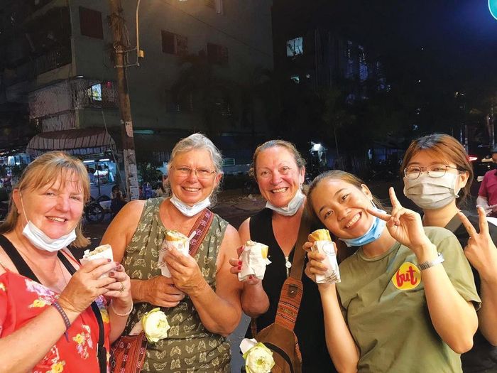 Tour khám phá ẩm thực Sài Gòn bằng xe máy từng lọt top trải nghiệm thế giới