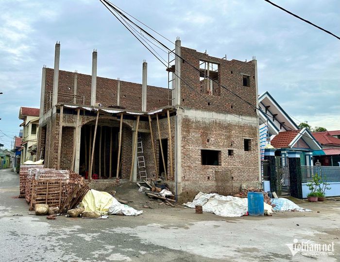 Việc thiết kế nhà ở riêng lẻ phải tuân thủ quy định tại điểm b khoản 2 Điều 9 Nghị định số 06/2021. Ảnh: Hồng Khanh