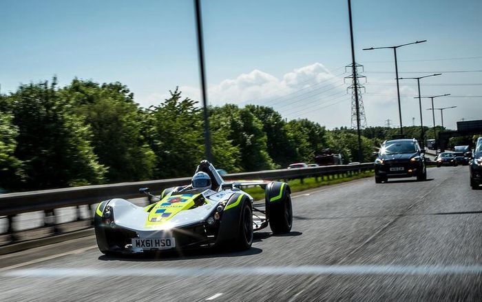 BAC Mono - Siêu xe một chỗ ngồi của cảnh sát đảo Man
