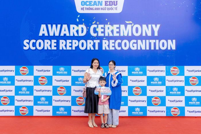 Những nụ cười rạng rỡ ghi dấu hành trình chinh phục Ocean English Achievers 2026