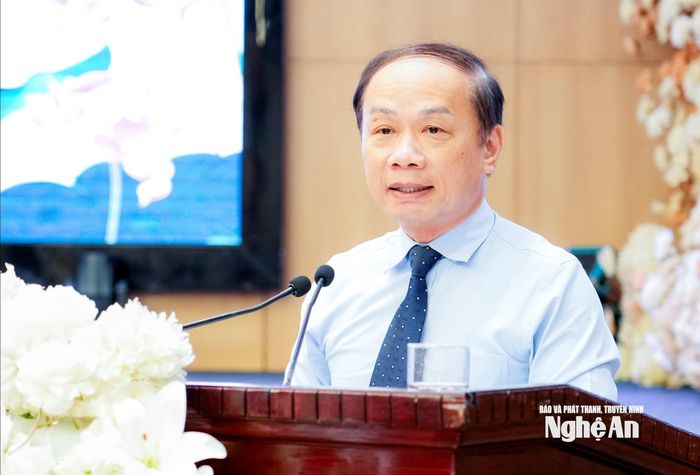 Phó Trưởng ban Thường trực Ban Tuyên giáo và Dân vận Trung ương Phạm Tất Thắng phát biểu tại hội thảo. Ảnh Phạm Bằng