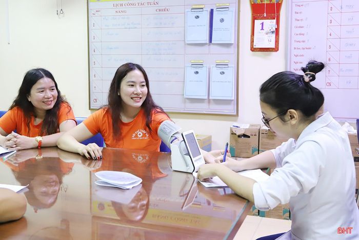 Mỗi năm, Khoa Huyết học - Truyền máu, Bệnh viện Đa khoa tỉnh Hà Tĩnh tiếp nhận khoảng 9.000 đơn vị máu hiến từ các tình nguyện viên.