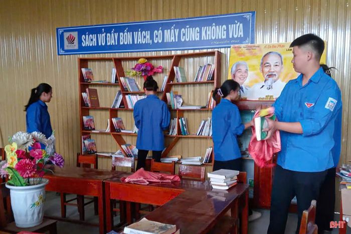 “Ngay từ đầu chiến dịch, các cơ sở đoàn toàn tỉnh đã chủ động xây dựng kế hoạch, lựa chọn những nội dung phù hợp với điều kiện thực tiễn của từng địa phương, đơn vị. Các hoạt động không chỉ tạo sân chơi lành mạnh cho thanh thiếu nhi trong dịp hè mà còn phát huy vai trò xung kích, tình nguyện, sáng tạo của tuổi trẻ trong tham gia giải quyết các vấn đề của cộng đồng. Nhiều mô hình hiệu quả về giáo dục kỹ năng sống, phòng chống đuối nước, chuyển đổi số và tuyên truyền pháp luật đang được triển khai rộng khắp, nhận được sự đồng thuận, đánh giá cao từ cấp ủy, chính quyền và Nhân dân", anh Nguyễn Viết Hải Đăng - Phó Bí thư Tỉnh đoàn khẳng định.