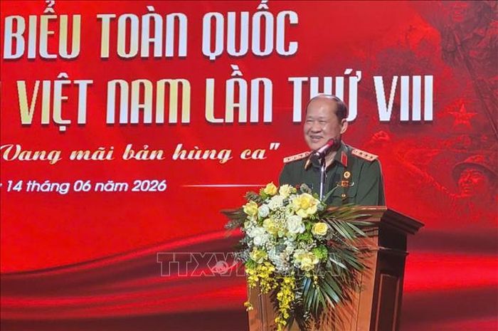 Thượng tướng Bế Xuân Trường, Phó Chủ tịch Ủy ban Trung ương Mặt trận Tổ quốc Việt Nam, Chủ tịch Hội Cựu chiến binh Việt Nam phát biểu khai mạc.