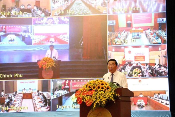 Bộ trưởng Bộ Xây dựng Trần Hồng Minh.