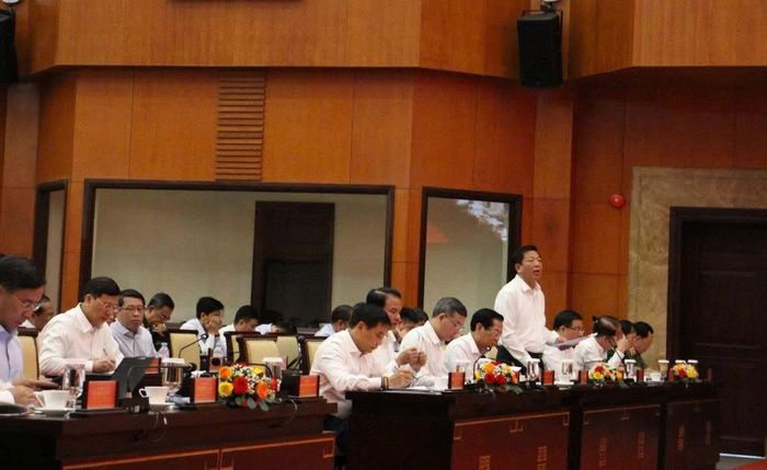 Bộ trưởng Bộ Xây dựng Trần Hồng Minh.