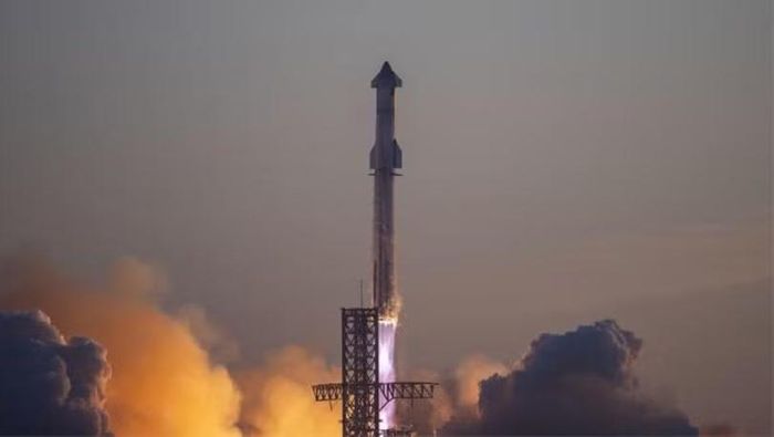 Phóng phi thuyền Starship. Ảnh: Sohu.