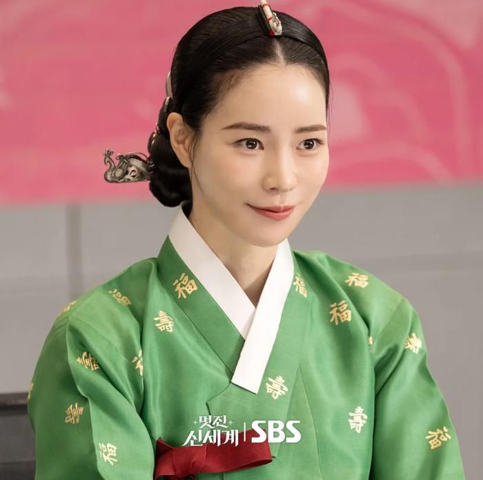 Diễn xuất của Lim Ji Yeon nhận được nhiều lời khen.