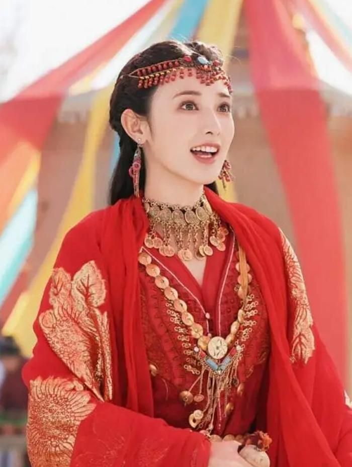 Bành Tiểu Nhiễm ghi dấu nhờ tạo hình cổ trang được nhiều khán giả yêu thích sau thành công của Đông Cung. Ảnh: Sohu