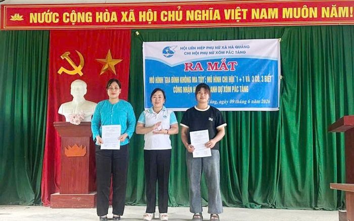 Hội LHPN xã Hà Quảng ra mắt mô hình “Gia đình không ma túy”, mô hình “1+1”, “3 có, 3 biết”