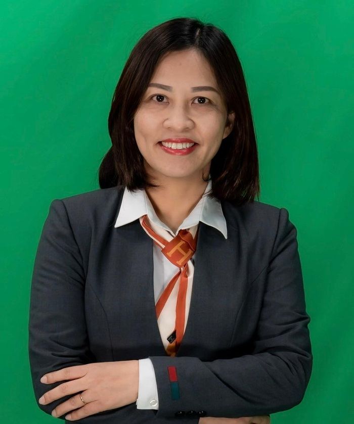 PGS.TS. Nguyễn Thị Hương Lan, Trưởng Bộ môn Kinh tế Truyền thông và Báo chí, Khoa Kinh tế Chính trị, Trường Đại học Kinh tế (Đại học Quốc gia Hà Nội)
