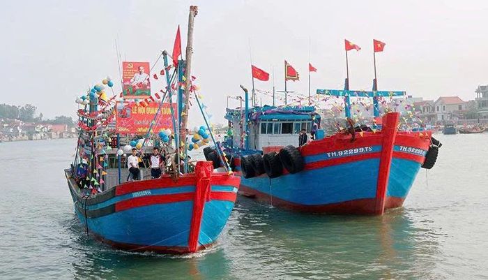 Lễ hội Quang Trung (phường Tĩnh Gia) - một trong những lễ hội mang đậm bản sắc văn hóa biển.