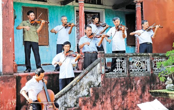 Dàn nhạc đồng quê. 