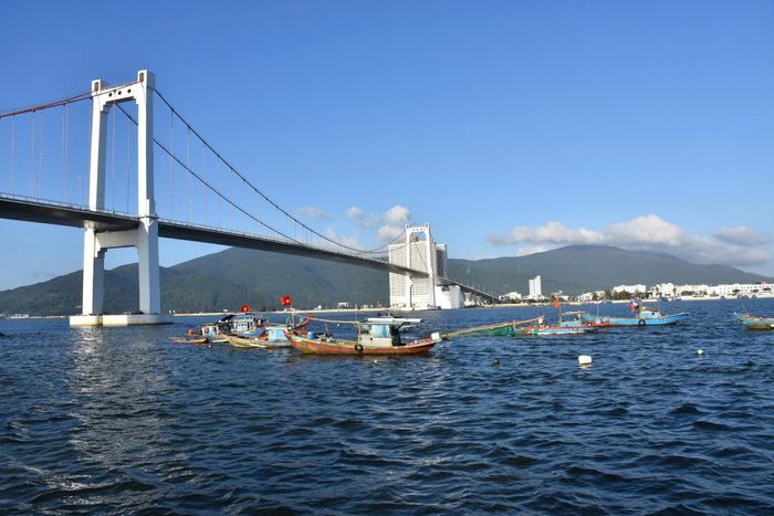 Nơi sông Hàn gặp biển. Ảnh: H.X.T