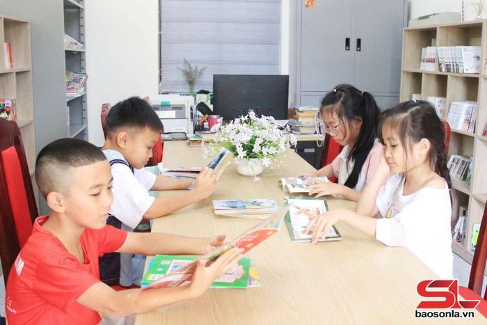 Thư viện là điểm đến bổ ích cho thiếu nhi dịp hè.