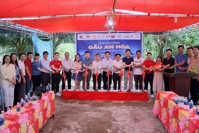 Khoảnh khắc khởi công cầu An Hòa