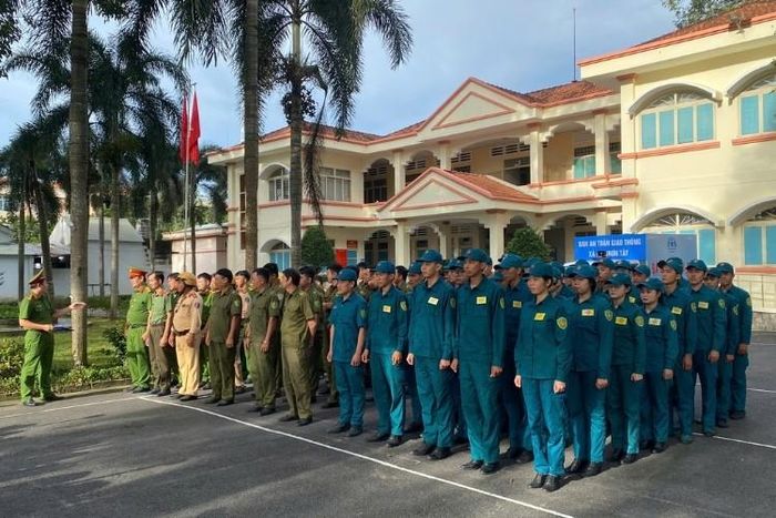 Ban An toàn giao thông xã An Nhơn Tây tổ chức lễ tưởng niệm các nạn nhân tử vong do tai nạn giao thông, lan tỏa thông điệp xây dựng văn hóa giao thông an toàn.