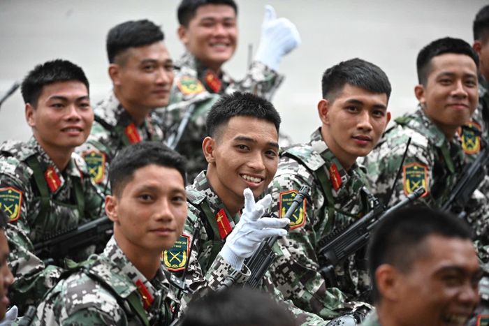 Các trường Quân đội cũng nằm trong chính sách hỗ trợ 100% học phí cho sinh viên theo học theo quy định của Nhà nước. Ảnh: Phạm Thắng