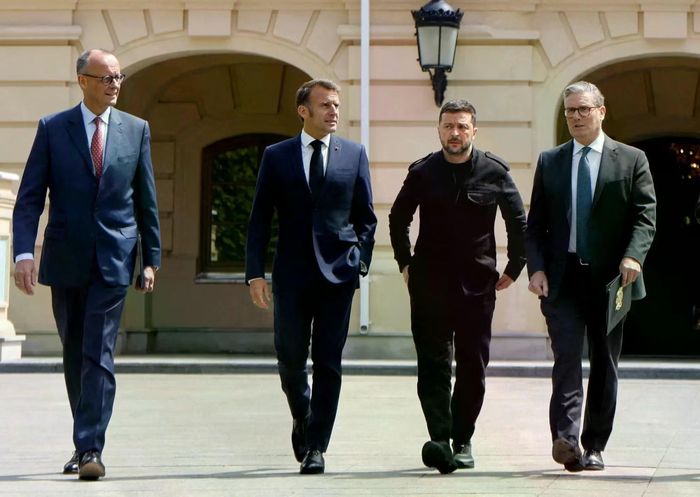 Hội nghị G7 là cơ hội để lãnh đạo các cường quốc châu Âu và Ukraine thuyết phục Mỹ. Ảnh: NYTimes