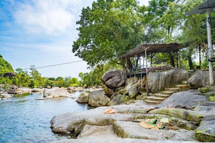 Phát triển du lịch là mục tiêu quan trọng nhưng không thể đánh đổi bằng sự an toàn của người dân và du khách