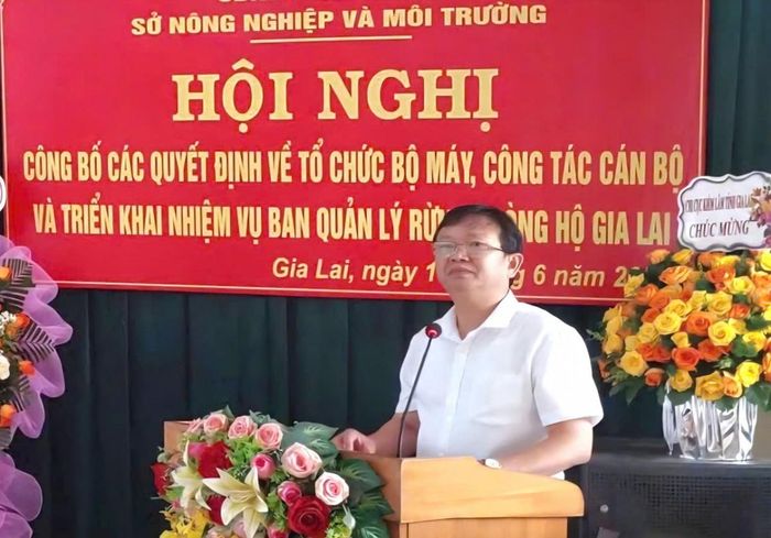  Ông Nguyễn Văn Hoan Phó Giám đốc Sở Nông nghiệp và Môi trường phát biểu tại hội nghị.