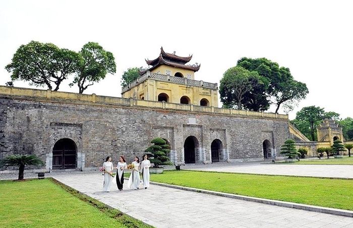 Với tiềm năng sẵn có, Hà Nội không chỉ sở hữu nguồn chất liệu lịch sử phong phú mà còn có điều kiện để trở thành “kinh đô điện ảnh lịch sử” của Việt Nam.