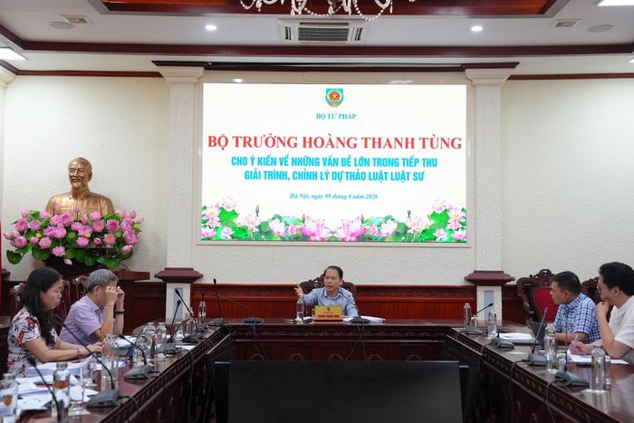 Ngày 9-6, Bộ trưởng Bộ Tư pháp Hoàng Thanh Tùng đã chủ trì cuộc họp cho ý kiến về những vấn đề lớn trong Dự thảo Luật Luật sư sửa đổi năm 2026. Ảnh: Phương Thảo