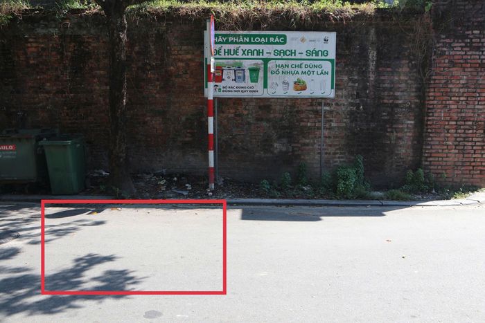 Tại buổi khảo sát thực tế của lãnh đạo Bộ CHQS TP Huế, một số người dân sinh sống ở Tổ dân phố 15 Tây Lộc, một số nhân chứng chứng kiến sự việc cũng khẳng định có nhìn thấy xác liệt sĩ bộ đội ta hy sinh được gom về chôn ở hố bom.
