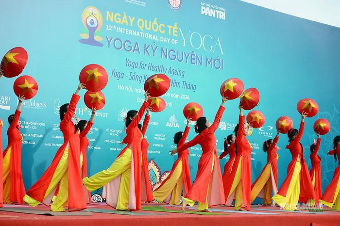 Tiết mục nghệ thuật chào mừng Ngày Quốc tế Yoga 2026.